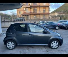 Toyota Aygo 1.0 12V VVT-i 5 porte - 9