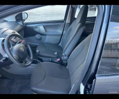 Toyota Aygo 1.0 12V VVT-i 5 porte - 11