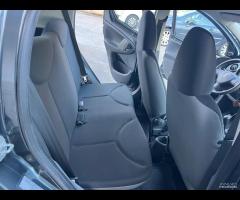 Toyota Aygo 1.0 12V VVT-i 5 porte - 13