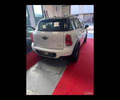 Mini Cooper Countryman 2.0 SD ALL4 - 2