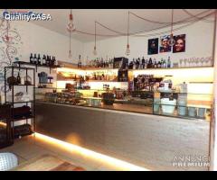 Bar e piccola cucina a montemarciano - 2