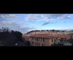 Trilocale recente ristrutturazione Ancona - Via Sc - 20