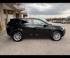 Land Rover Discovery Sport 2.0 TD4 180 CV - 11