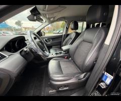 Land Rover Discovery Sport 2.0 TD4 180 CV - 13