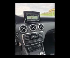 Mercedes-benz A 180 d Premium Amg - 12