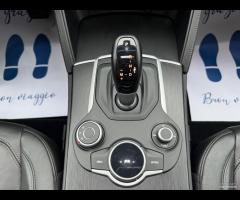 Alfa Romeo Stelvio 2.2 Turbodiesel 210 CV AT8 Q4 - 9