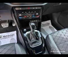 Volkswagen T-Roc 2.0 TDI 150 CV DSG R-Line - 18