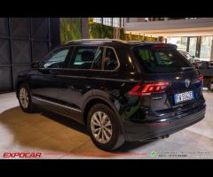 Volkswagen Tiguan 2.0 TDI SCR DSG Sport BlueMotion - 11
