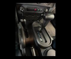 Jeep Wrangler 2.8 CRD KJ Sahara Autom. SOFT e Top - 16