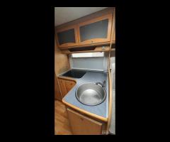 SEMINTEGRALE MC LOUIS 2.5 TD ANNO 2007 ARIA CABINA - 16