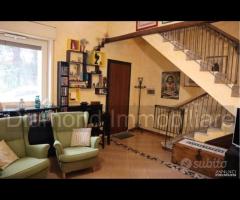 Casa singola di 100mq con garage a Santa Venerina