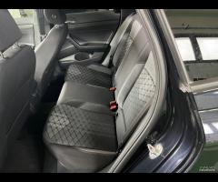 Volkswagen Taigo 1.0 TSI 115 CV R-Line - 11