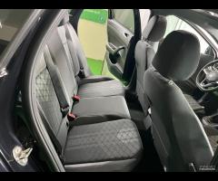 Volkswagen Taigo 1.0 TSI 115 CV R-Line - 12