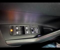 Volkswagen Taigo 1.0 TSI 115 CV R-Line - 21