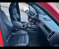 Porsche Cayenne Coupé 3.0 V6 E-Hybrid - 15