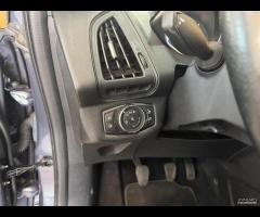Ford B-Max 1.5 TDCi 75 CV Titanium - 8