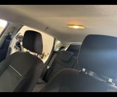 Ford Fiesta 1.4 5 porte Bz.- GPL Black & White Edi - 8