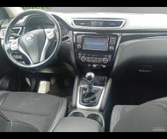 Nissan Qashqai 1.6 dCi 2WD Tekna - 16