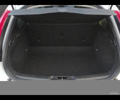 Volvo V40 D2 1.6 Momentum - 19