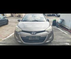 Ricambi Hyundai i 20 1.2 B GPL del 2013