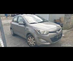 Ricambi Hyundai i 20 1.2 B GPL del 2013