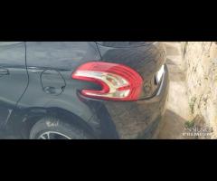 Ricambi Peugeot 2081.4 D del 2014