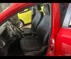 Hyundai i10 1.0 MPI Login garantita 2019 - 16