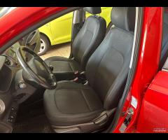 Hyundai i10 1.0 MPI Login garantita 2019 - 18