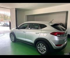 Hyundai Tucson 1.7 CRDi Comfort - 8