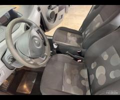 RENAULT MODUS 1.2 cc. De Luxe - 10