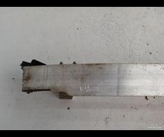 RINFORZO TRAVERSA PARAURTI SUPPORTO ANTERIORE MERC