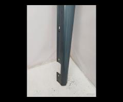MINIGONNA LATERALE SOTTOPORTA DX MERCEDES B180 W24 - 9