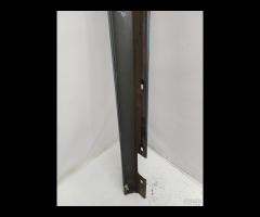 MINIGONNA LATERALE SOTTOPORTA DX MERCEDES B180 W24 - 17