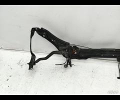 OSSATURA CALANDRA ANTERIORE SUPERIORE MERCEDES C20 - 16