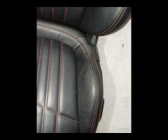 SET SEDILI IN PELLE RISCALDABILI NERO / ROSSO PEUG - 8