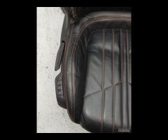 SET SEDILI IN PELLE RISCALDABILI NERO / ROSSO PEUG - 10