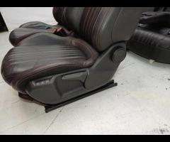 SET SEDILI IN PELLE RISCALDABILI NERO / ROSSO PEUG - 12