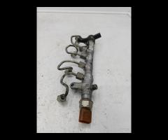 FLAUTO INIETTORI DISTRIBUTORE CARBURANTE 2.0D 88kW - 16