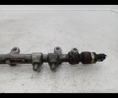 FLAUTO INIETTORI DISTRIBUTORE CARBURANTE2.0D 100kW - 12