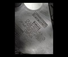 COPERCHIO DISTRIBUZIONE 3.0D 180Kw245CV LR DISCOVE - 24