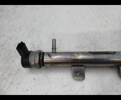 FLAUTO INIETTORI DISTRIBUTORE CARBURANTE 3.0D LR R - 4