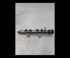 FLAUTO INIETTORI DISTRIBUTORE CARBURANTE 3.0D LR R - 15