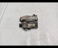 POMPA OLIO MOTORE AUSILIARIA 2.1D 163CV 120KW MERC - 1