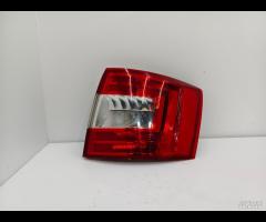 FARO FANALE STOP POSTERIORE DX SKODA OCTAVIA III 2