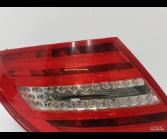 FARO FANALE STOP POSTERIORE SINISTRA MERCEDES C200 - 4