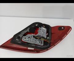 FARO FANALE STOP POSTERIORE SINISTRA MERCEDES C200 - 19