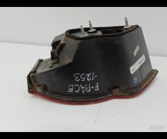 FARO FANALE STOP POSTERIORE DX JAGUAR F-PACE X761 - 10