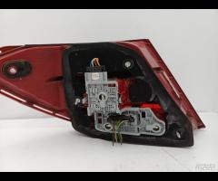 FARO FANALE STOP POSTERIORE DESTRA MERCEDES C200 W - 16
