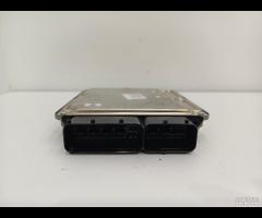 CENTRALINA MOTORE ECU CDNC DSG 0B5300057G 2.0B 155 - 13