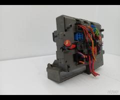 SCATOLA FUSIBILI DISTRIBUTORE CORRENTE ANTERIORE B - 12